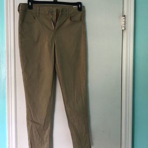 American Eagle  juniors khaki pants
